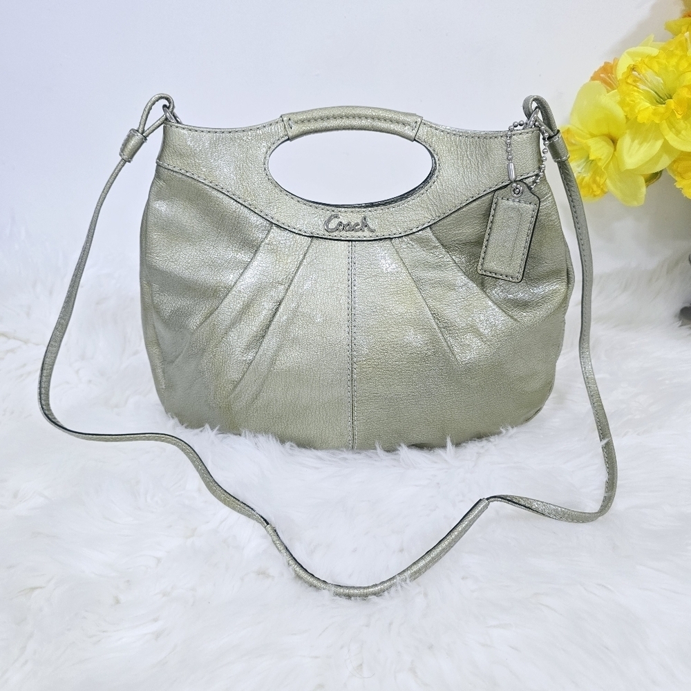 Coach signature green crossbody bag